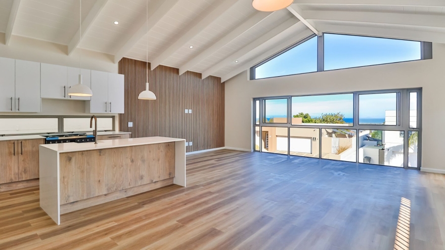 3 Bedroom Property for Sale in Heldervue Western Cape